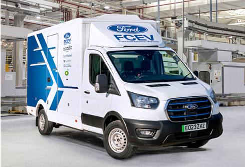 Ford Leads 3-Year Hydrogen Fuel-Cell E-Transit Trials for Long-Distance, Heavy Cargo Transport
