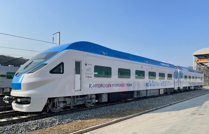 HYDROGEN-POWERED ELECTRIC TRAIN DEVELOPS IN KOREA