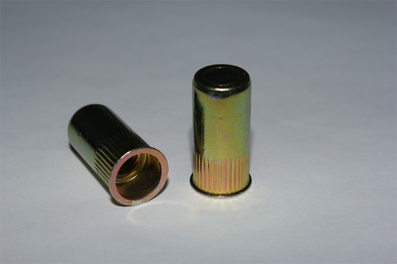  Flat Head Sealed end Rivet Nut