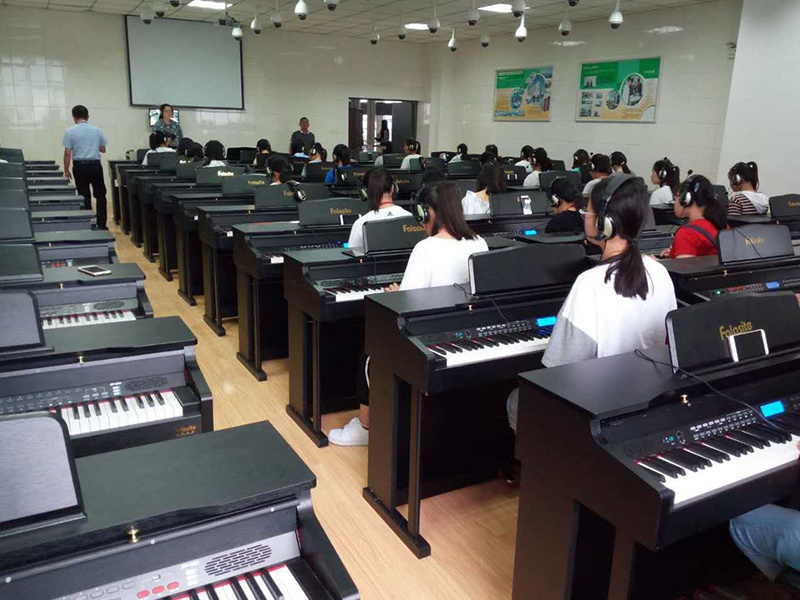 数字化音乐电钢琴教室