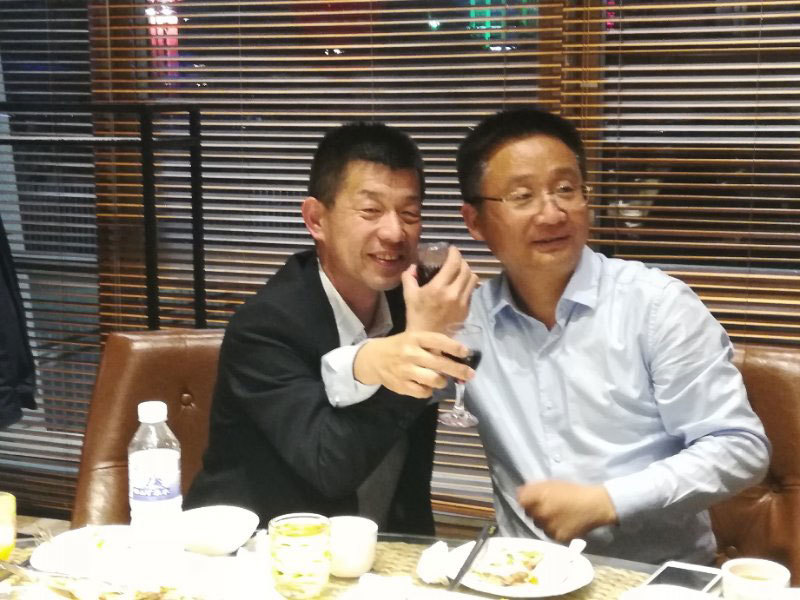 Communicate with Japanese customers