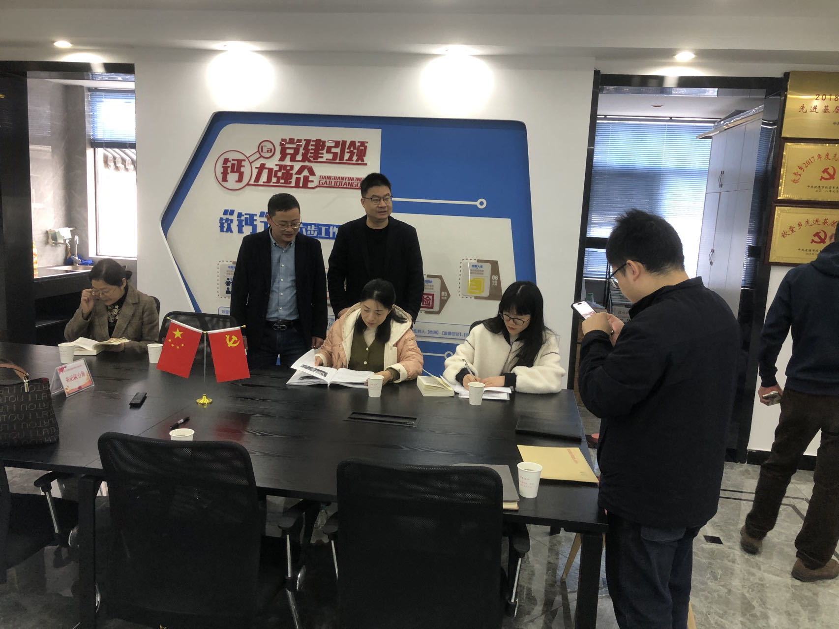 市委組織部及欽堂鄉(xiāng)相關(guān)領(lǐng)導(dǎo)來公司檢查黨建工作
