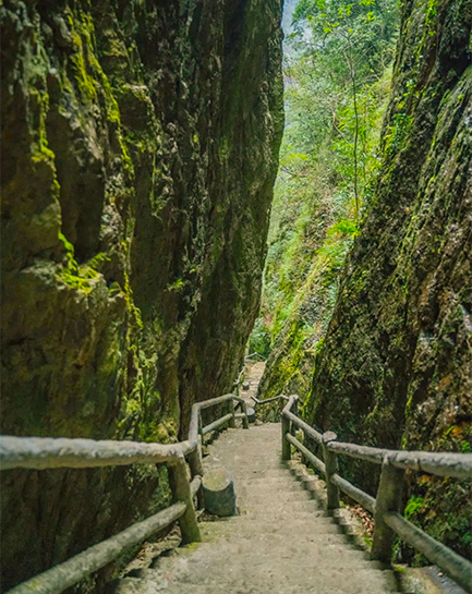一线天 一线天