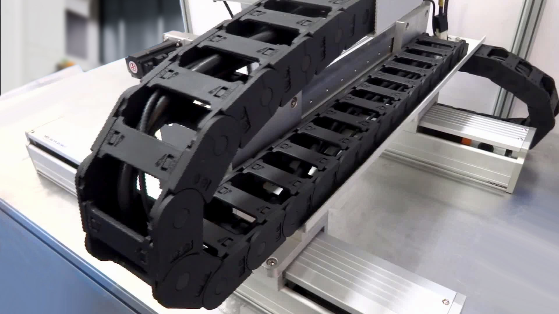 Drag chain product video Drag chain product video