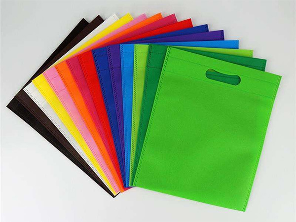 Chemical fiber and non-woven fabric Chemical fiber and non-woven fabric