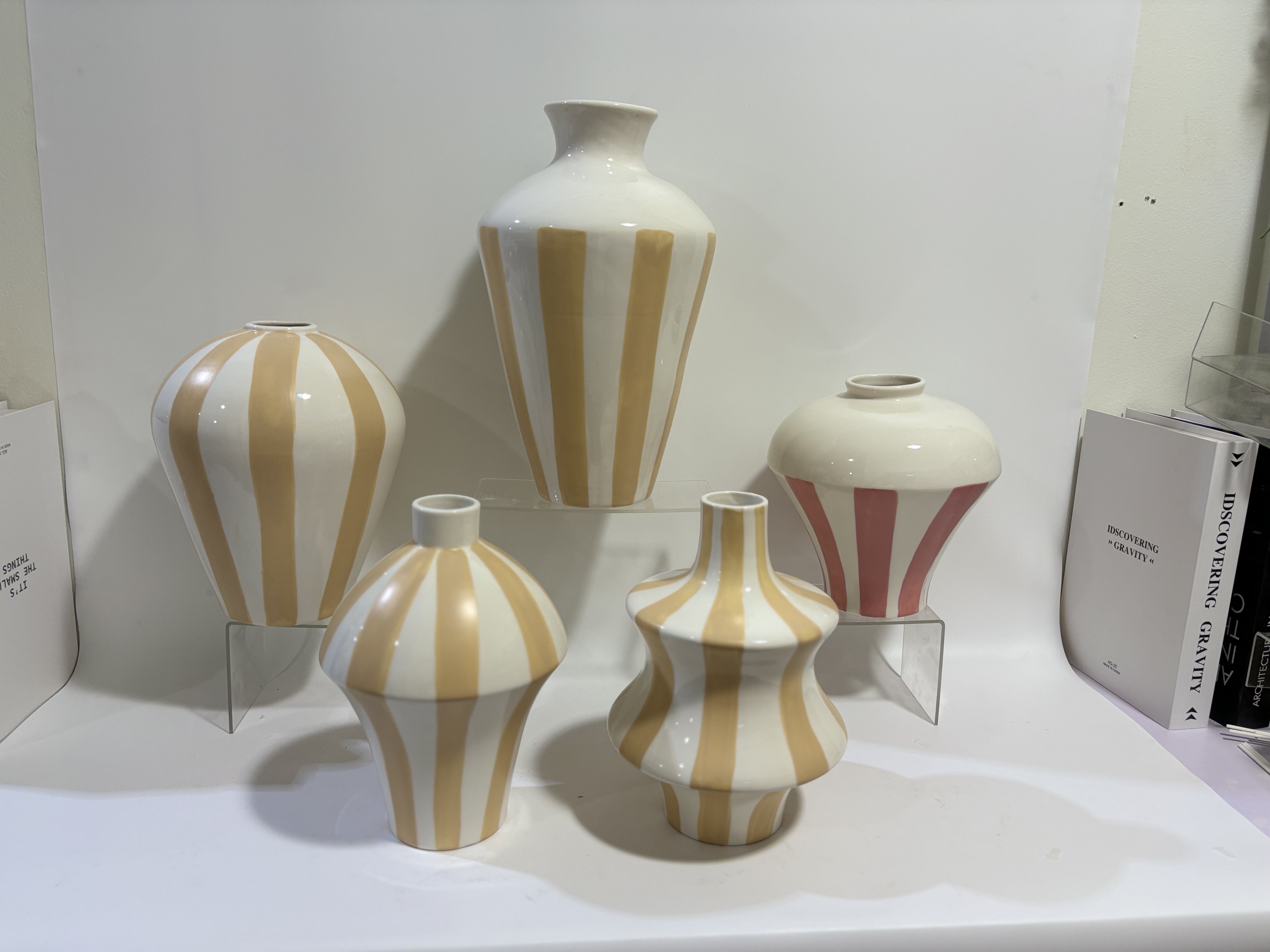 Dolomite Striped Vase