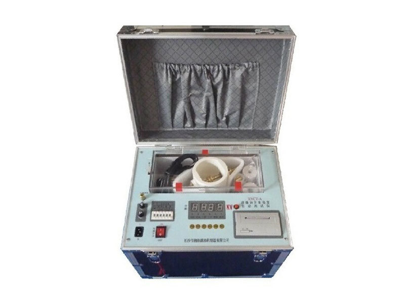 Insulating oil withstand voltage tester