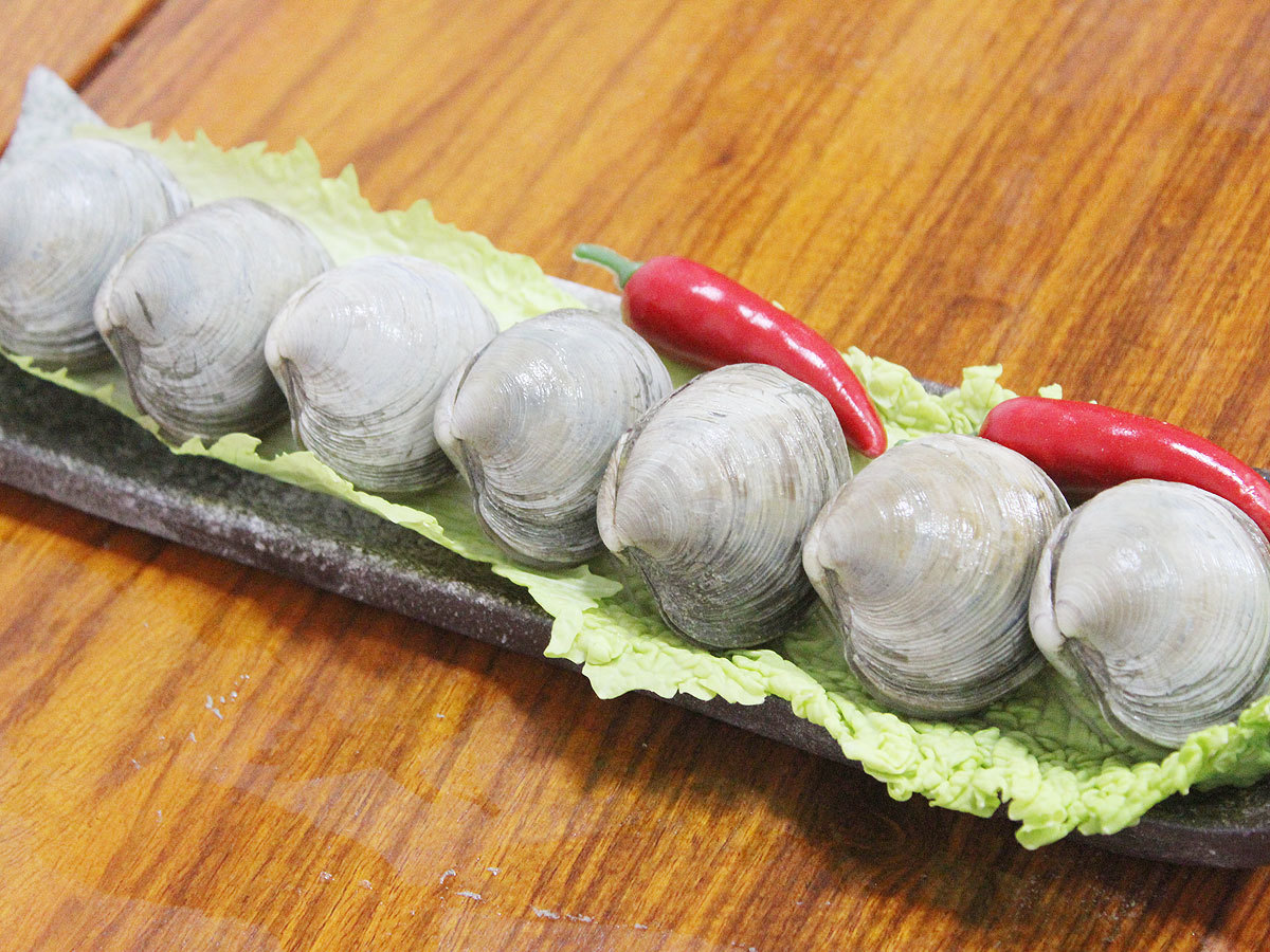 Clam