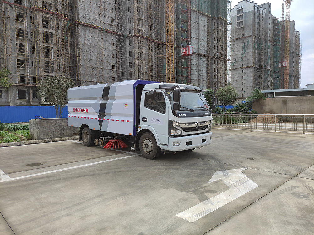 TSW5090TXSEQBEV纯电动洗扫车