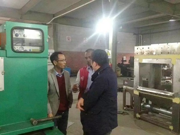 عرض المصنع-12 عرض المصنع-12