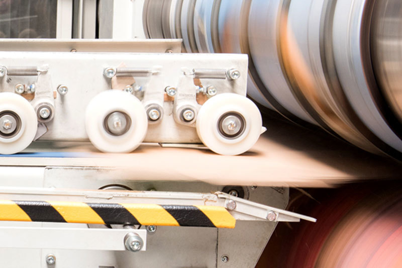 What are the operating procedures of the Corrugated Machine?