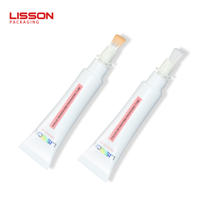 15ml Soft Brush Cosmetic Tube for Makeup and Lip Gloss