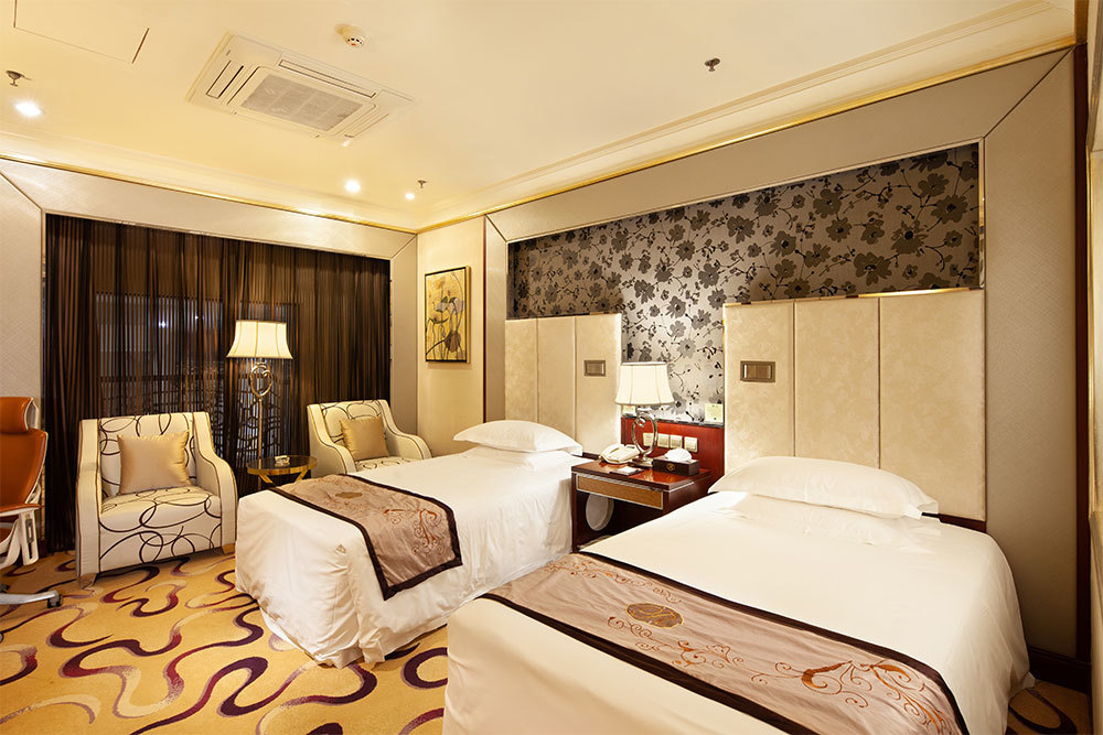 Superior twin room
