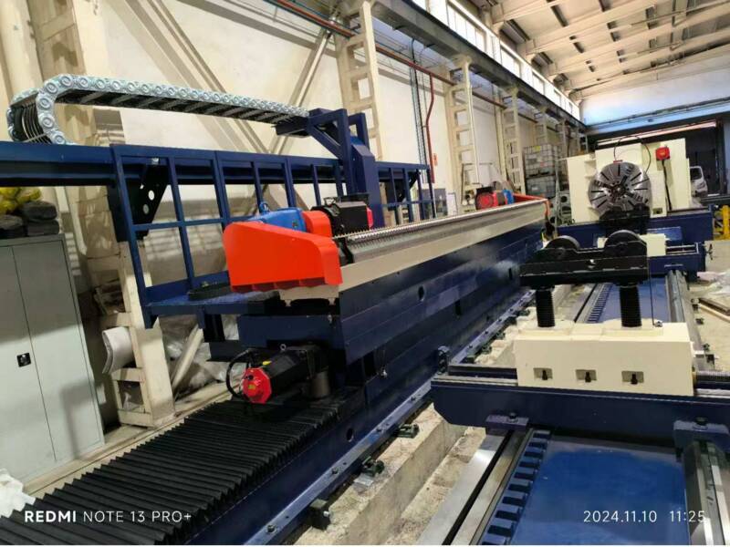Máquina de Perforación Porosa PDM-CNC
