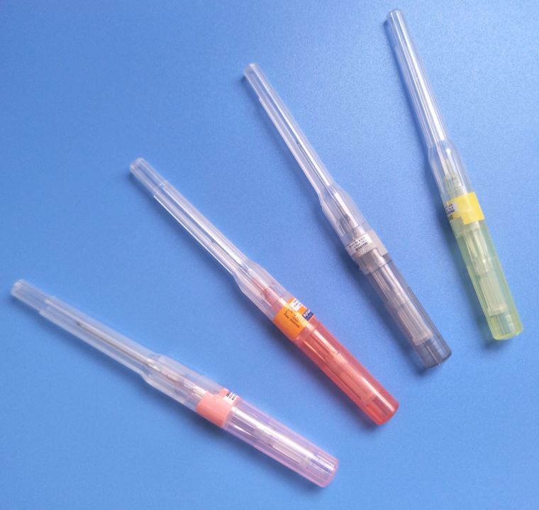 IV Catheter (Pen Type)