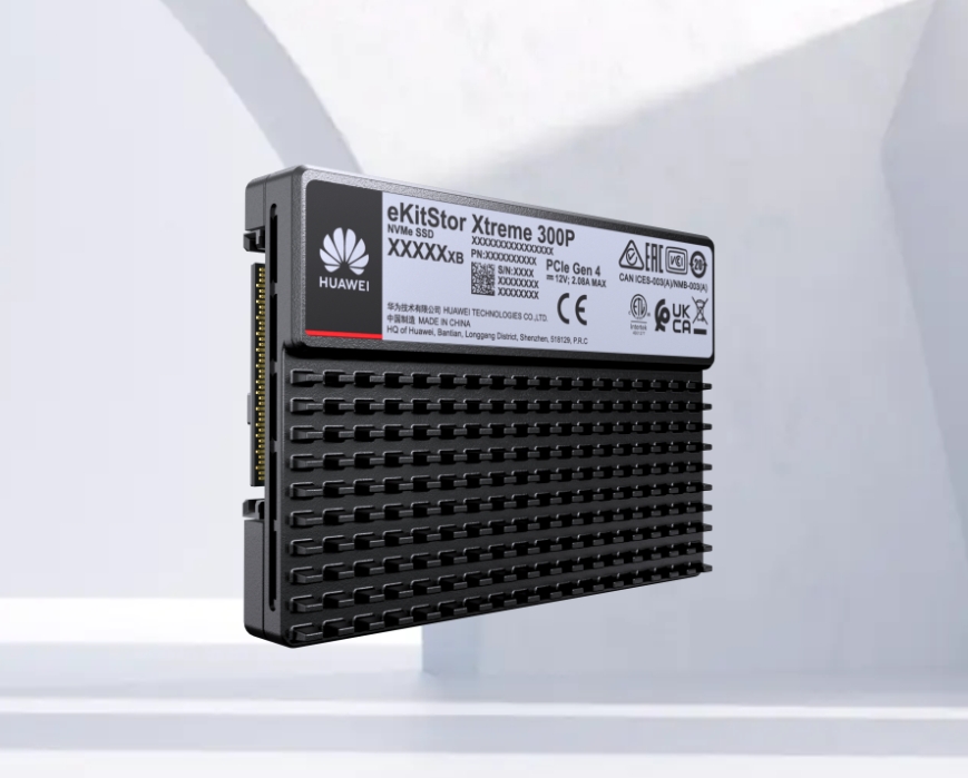 eKitStor Xtreme 300P PCIe 4.0 15.36TB SSD NVMe硬盤單元