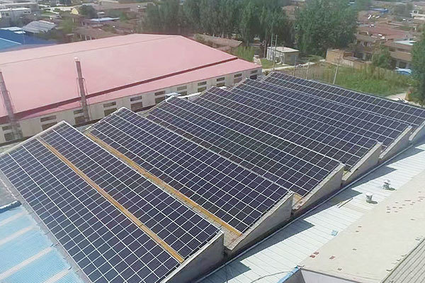 天宏棉業(yè)1MW光伏電站 天宏棉業(yè)1MW光伏電站