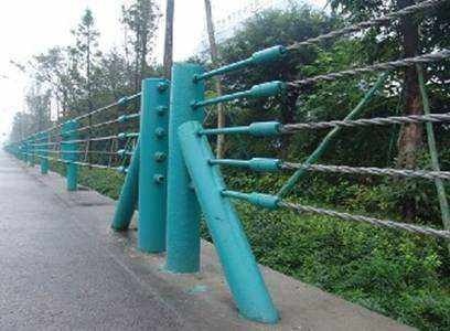 锌钢景区护栏与铁质景区护栏的优点各有哪些
