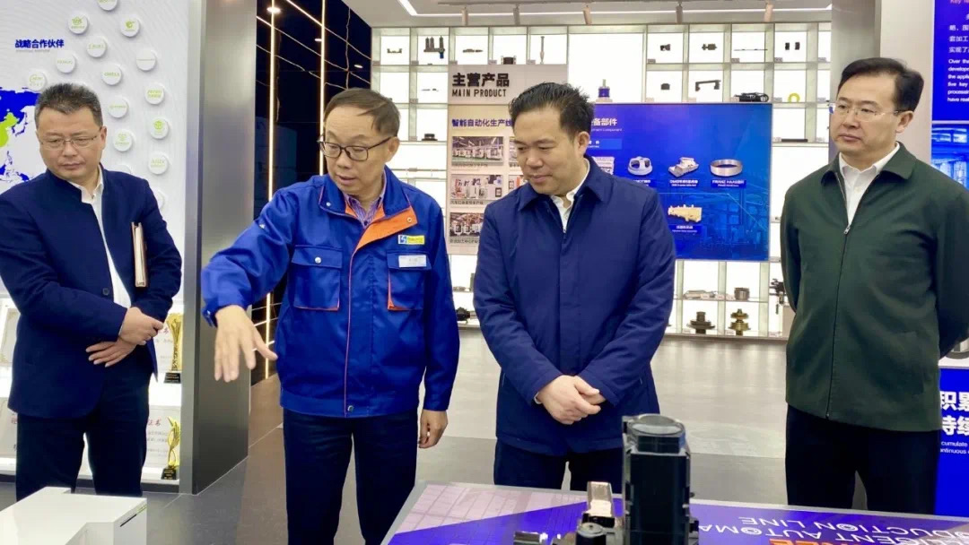 Hu Yongjun, Secretary of Chongchuan District Party Committee and his delegation visited Guosheng Intelligence Technology Group for survey and guidance