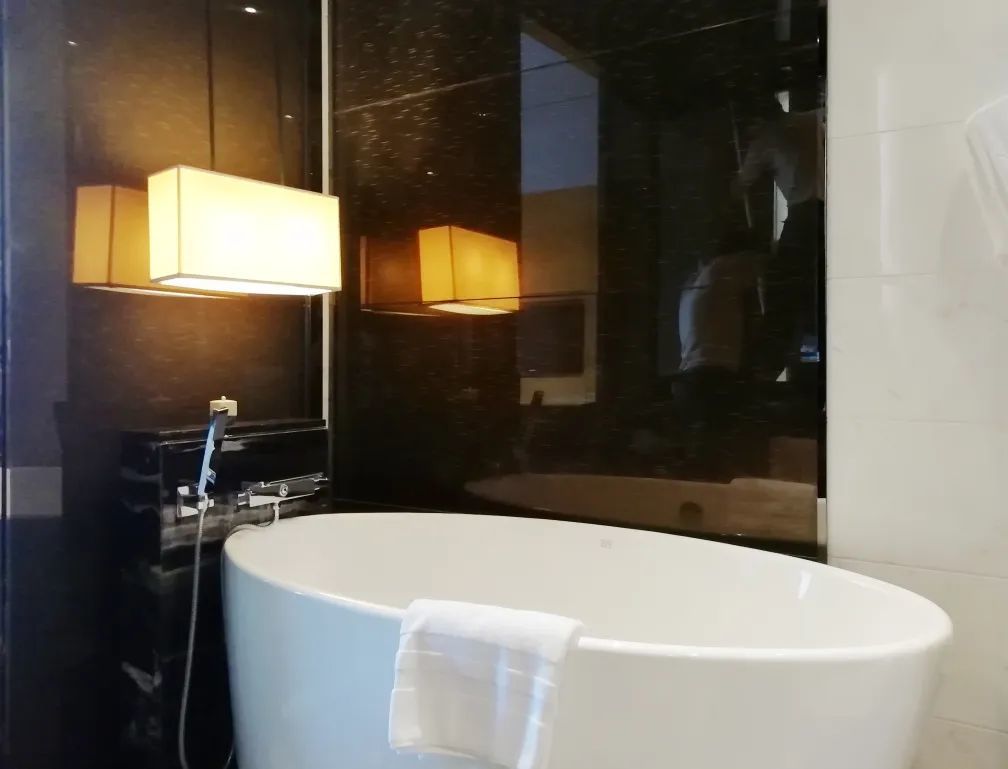 Sofitel Guangzhou Sunrich Hotel