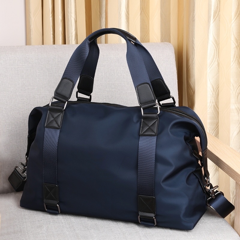 Lightweight business travel bag