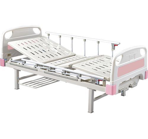 038-A hand-cranked triple-fold hospital bed