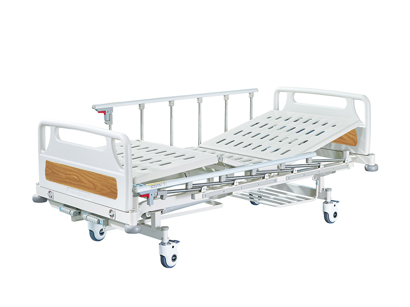 016 Hand-cranked triple-fold hospital bed