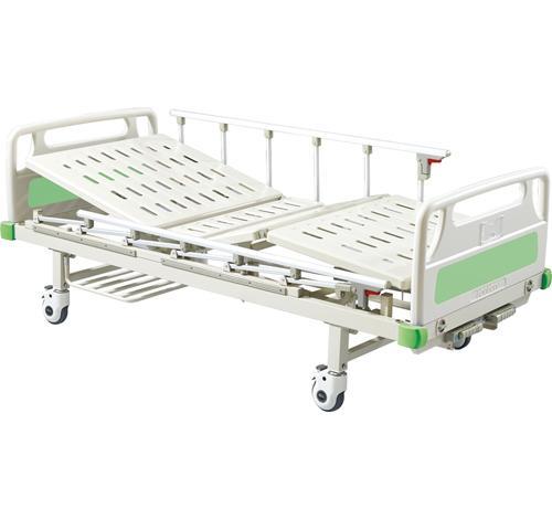 040-B hand-cranked triple-fold hospital bed