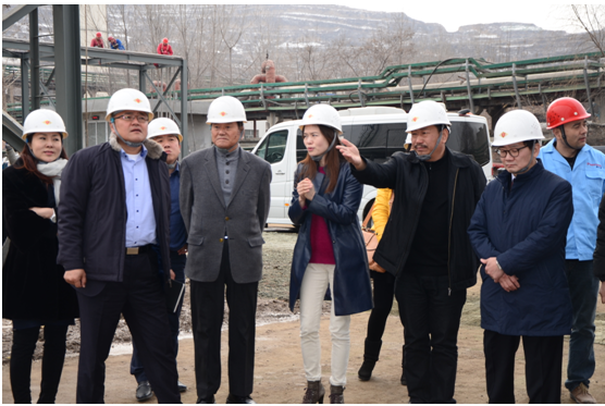 On January 30, 2015, Chairman Shim Jang Sup and General Manager Lee Sang Won of Korea Zaiyuan Co., Ltd. came to our company for exchange and guidance. Chairman Shen visited the 20,000-ton / year NMP project under construction of our company on the spot. He had a site inspection and understanding of the project construction situation, and made detailed inquiries on the production process, raw materials and energy supply of the product. .