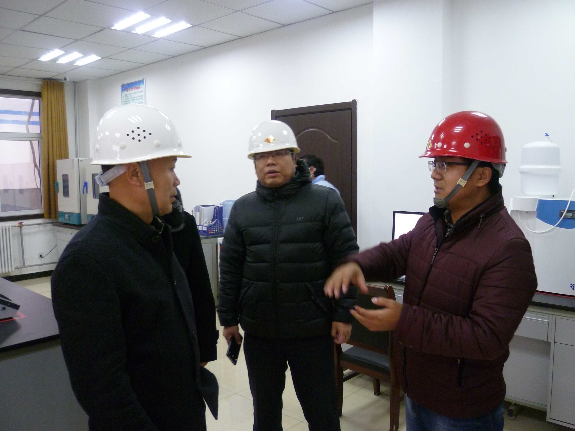 省市党代表来我公司调研