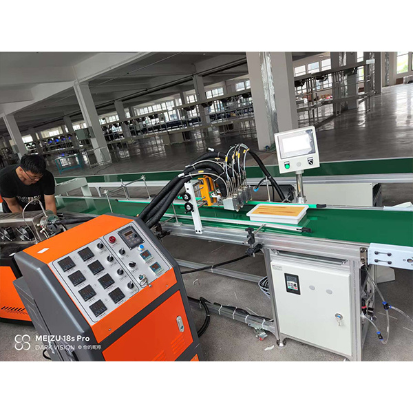 Back reinforcement machine