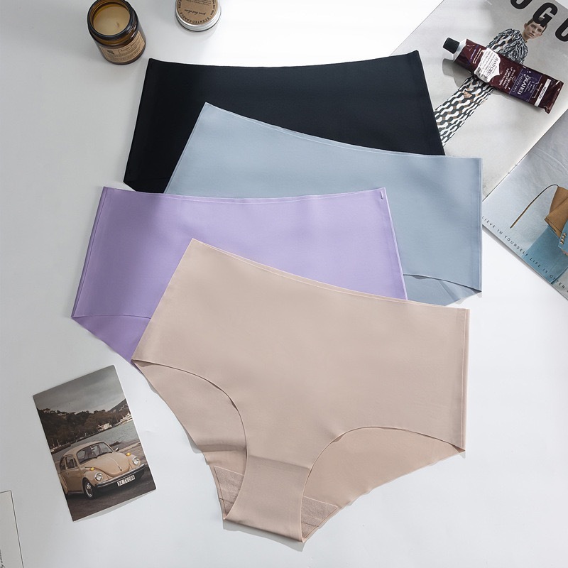 Lady’s Seamless Underwear