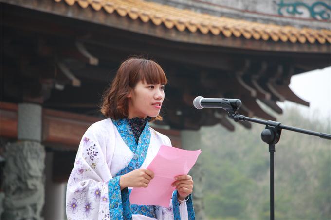 广西外国语学院附属实验学校