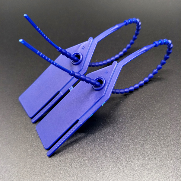 New plastic tear off seal for Airlines catering