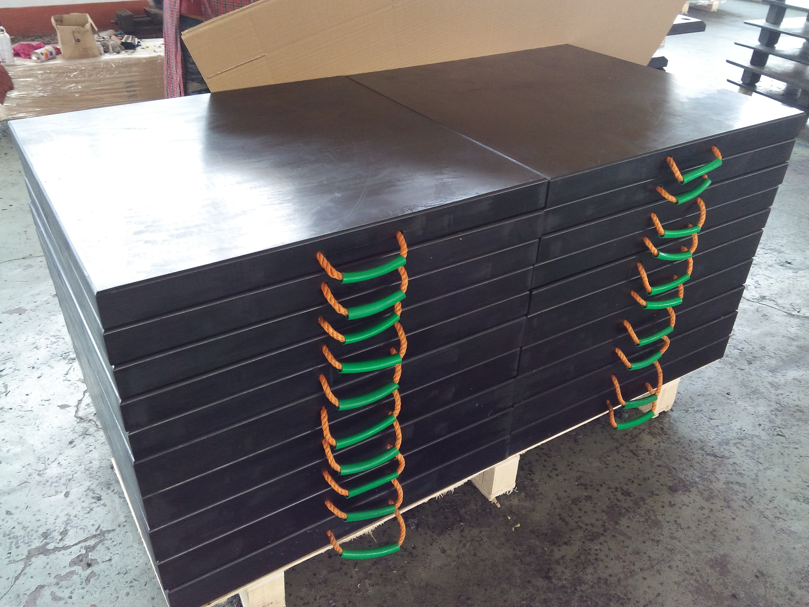 Abosn Customized shape Crane Outrigger Support Pads
