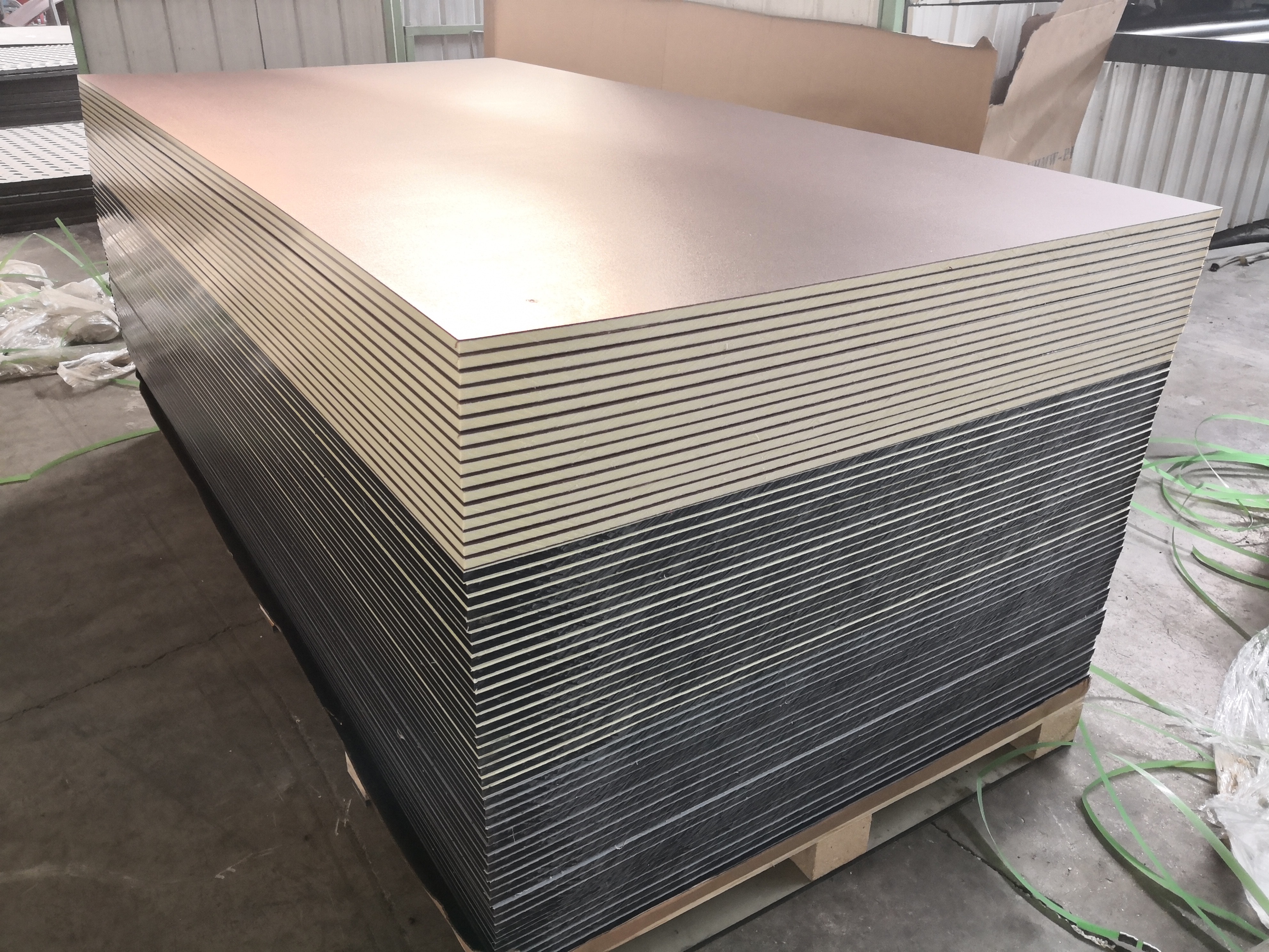 Multi-Color polyethylene Sheet HDPE Sandwich Sheet