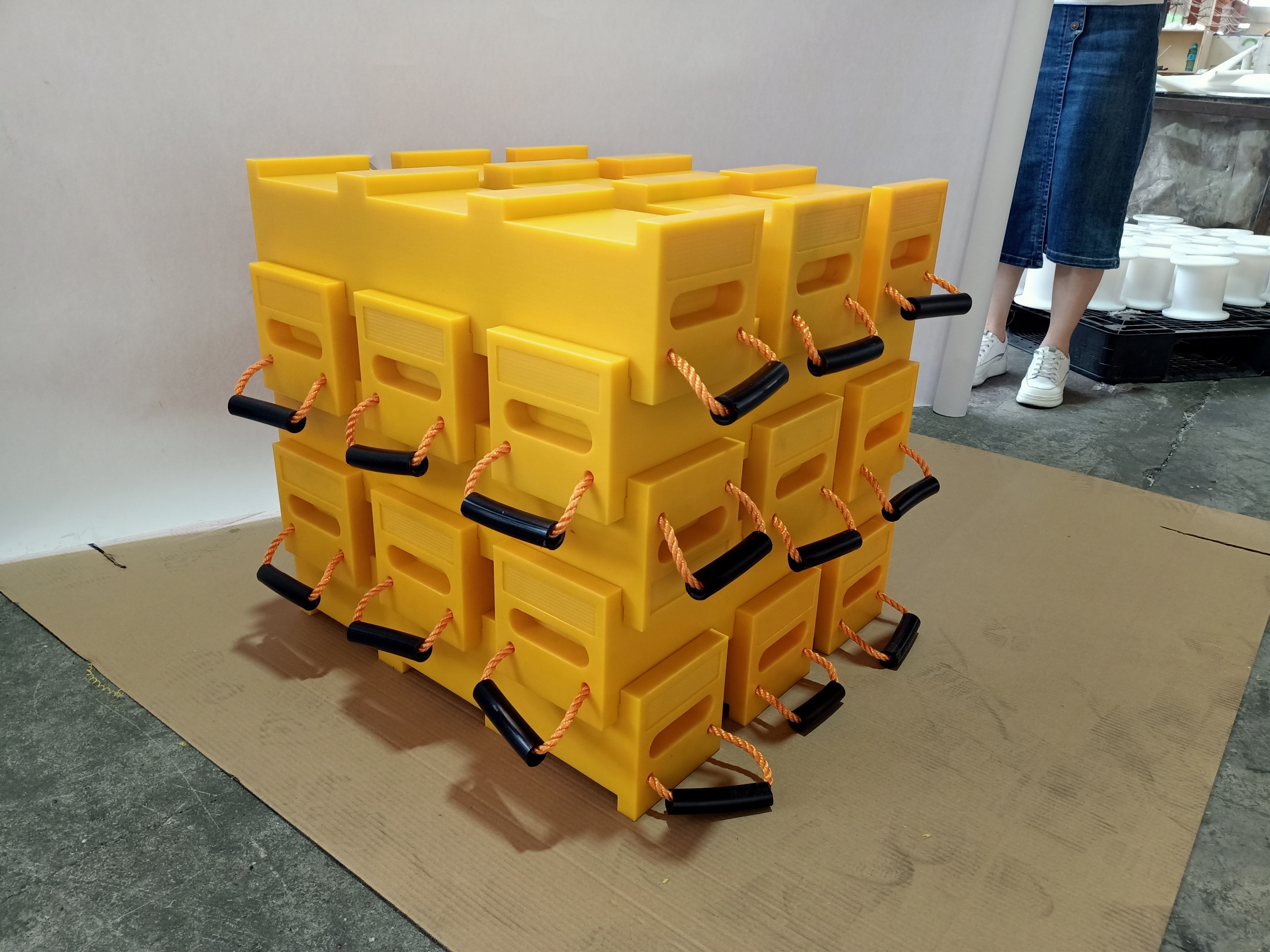 Abosn Multi-style outrigger pad