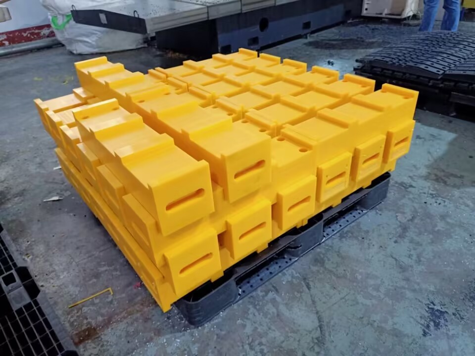 Abosn HDPE UHMWPE plastic cribbing blocks with iron chain handle