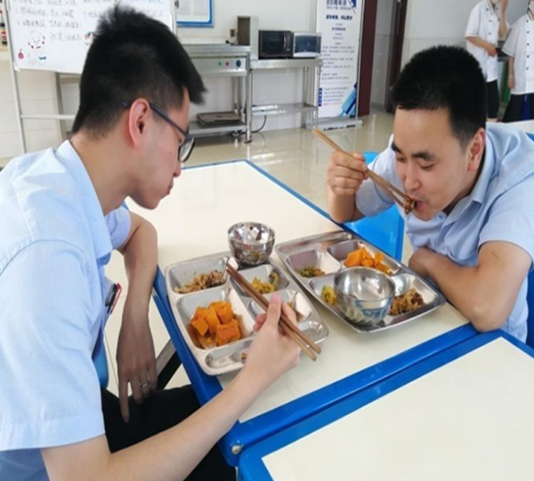工廠食堂合作案例就餐 工廠食堂合作案例就餐