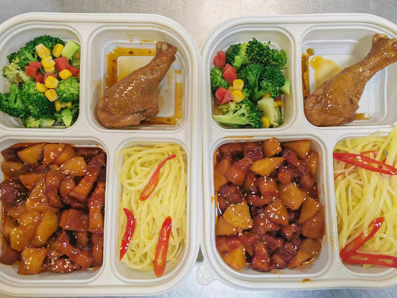 盒飯兩葷兩素