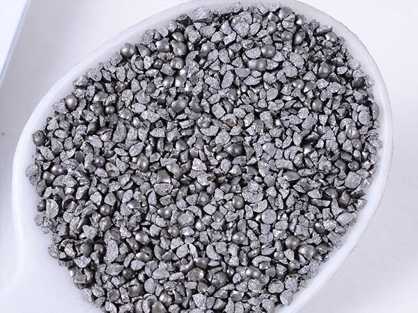 Production procedure of steel sand
