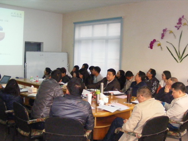 生物农业公司召开年宵花总结大会