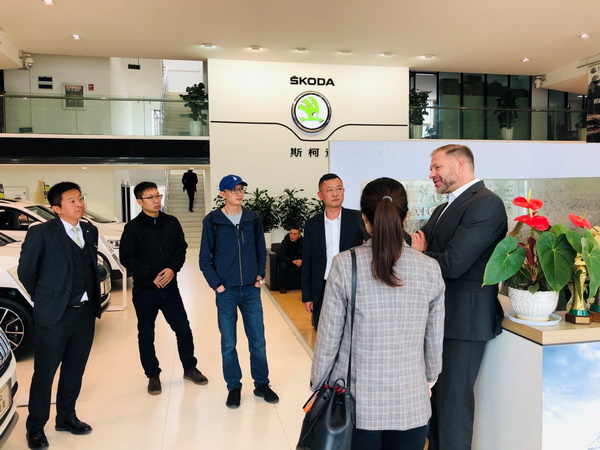 斯柯达品牌营销总监考察英茂中机4S店