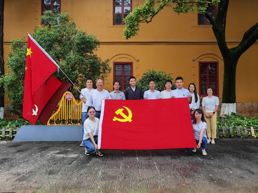 E:\1.农业公司\企业文化\20250706党员活动\微信图片_20250707194528.jpg
