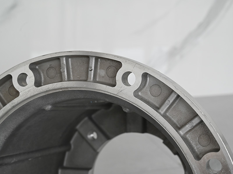 How to choose the right bell housing when installing a motor with unusual dimensions