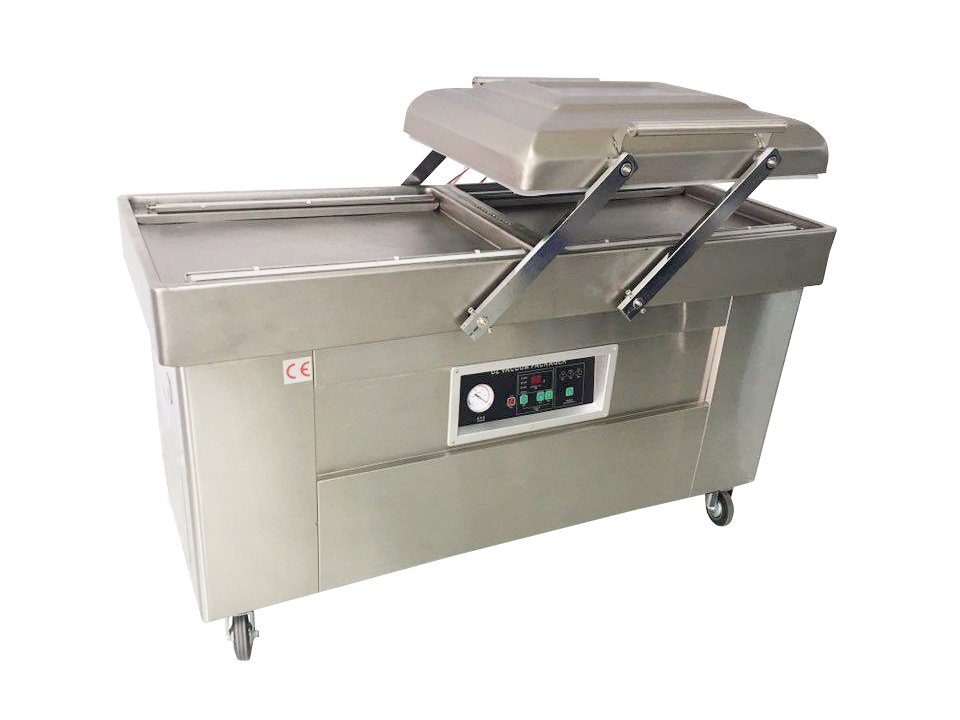 Vacuum packing machine