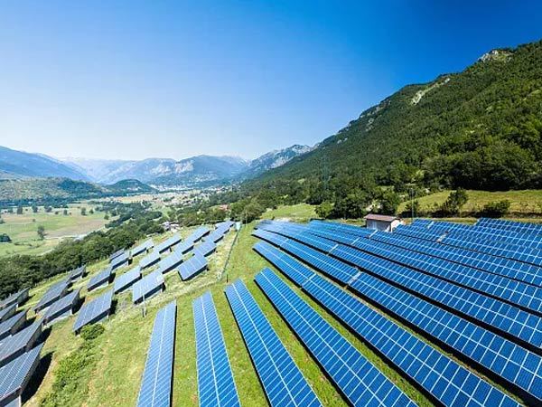 Reliable operation: It can supply power normally even in harsh environments and weather conditions.