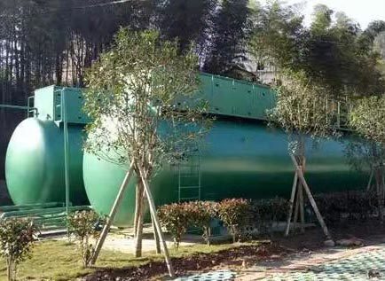 Integrated sewage treatment equipment