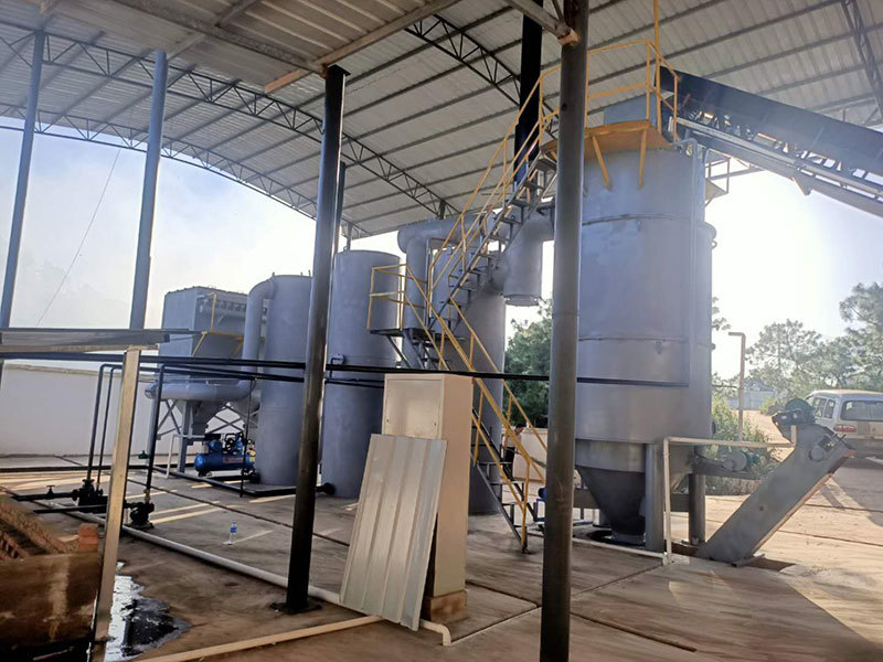Large fixed garbage incinerator