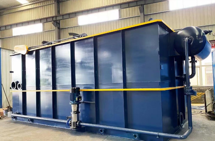 Oily sewage treatment equipment